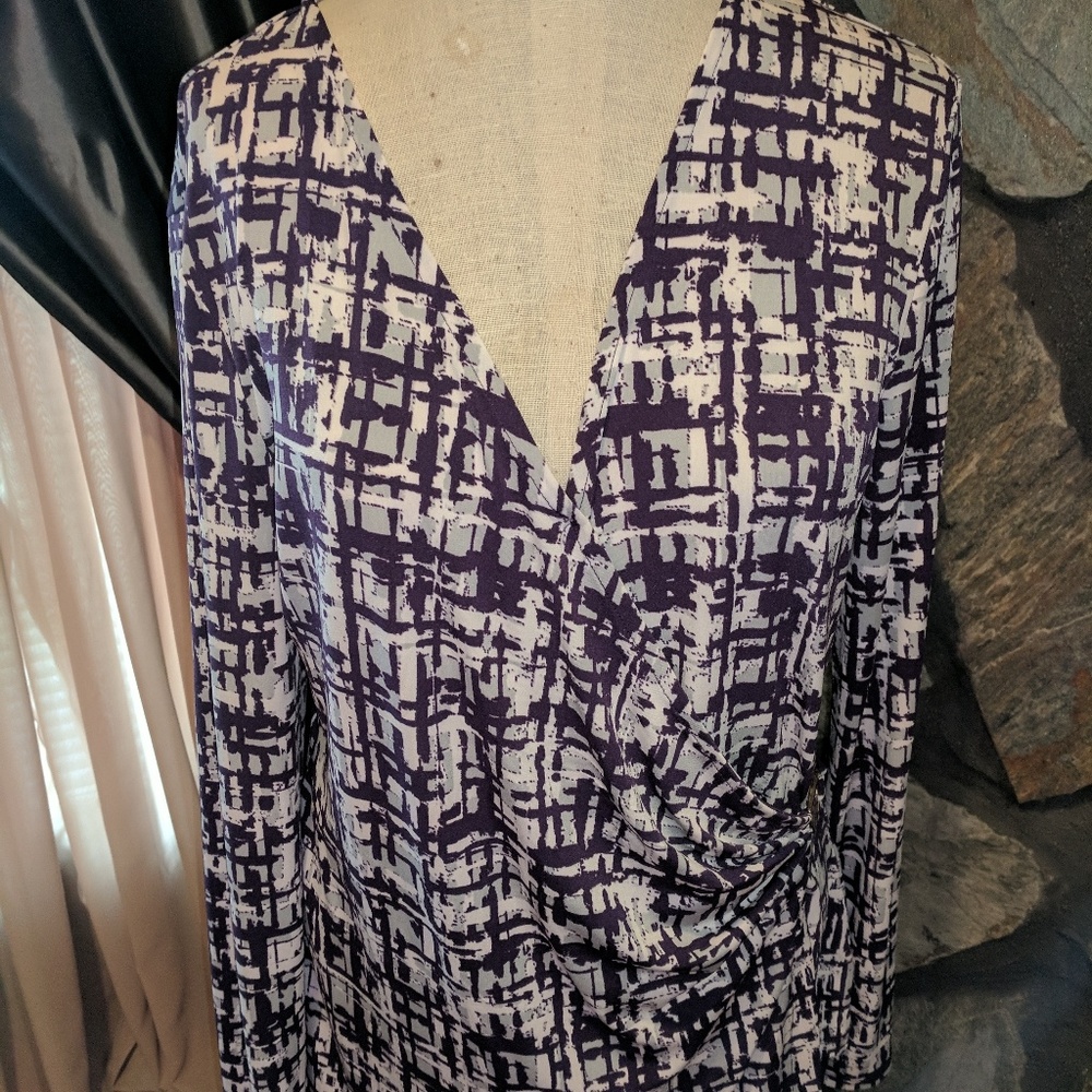 Woman top